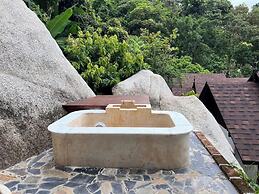 Kawarin Secret Hut Hotel and Resort