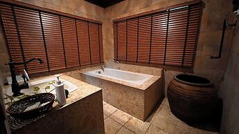 Kawarin Secret Hut Hotel and Resort