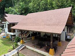 Kawarin Secret Hut Hotel and Resort