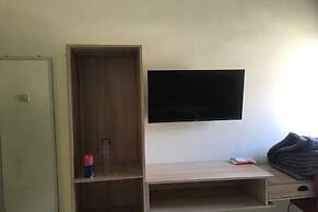 Capital O 94128 The Bale Teras't