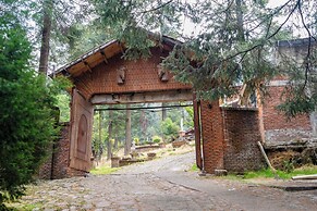 Scenic Haven Cozy Pet Friendly Retreat