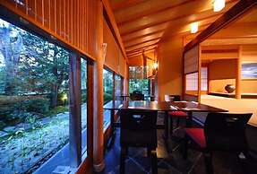 kanazawa yuwakuonsen yunode