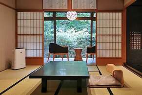 kanazawa yuwakuonsen yunode