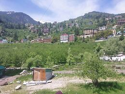 Goroomgo Mareema Pure Veg Hotel Manali