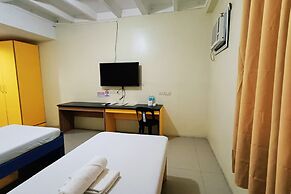 Insular Square Inn powered by Cocotel