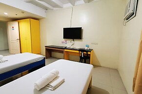 Insular Square Inn powered by Cocotel