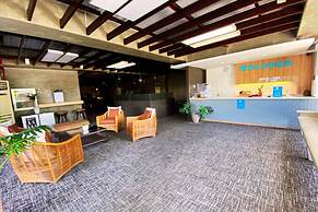 Insular Square Inn powered by Cocotel