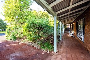 A Fairy Wren Cottage