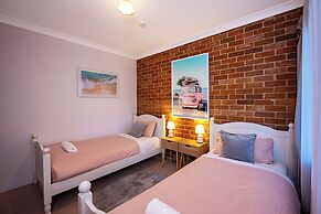 A Fairy Wren Cottage