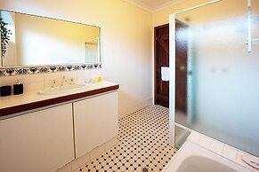 A Fairy Wren Cottage