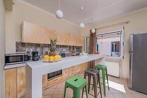 Madini Luxury Villa With Private Pool