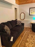 Cozy 2 BR by River- Crooked Steeple Hall