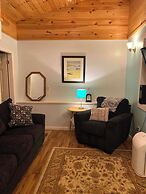 Cozy 2 BR by River- Crooked Steeple Hall