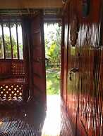 Titanic's Nipa Huts by Hiverooms