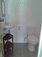 Titanic's Nipa Huts by Hiverooms