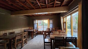 Hotel Gangchen Tabo