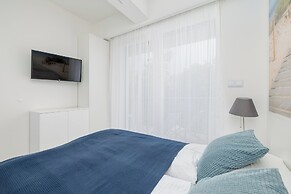 Klifowa Resort Rewal by Renters Prestige