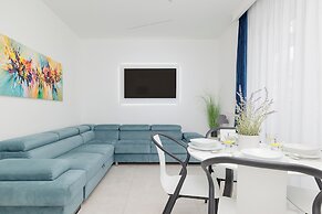 Klifowa Resort Rewal by Renters Prestige