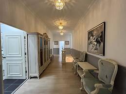 Titiwangsa Premium Villa KL by uBook