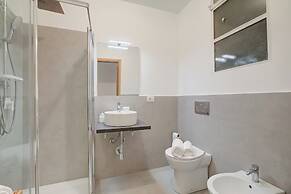 Comfort Tra Fiume E Pini