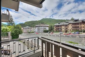 Comfort Tra Fiume E Pini