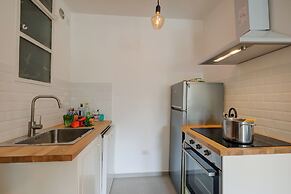 Comfort Tra Fiume E Pini