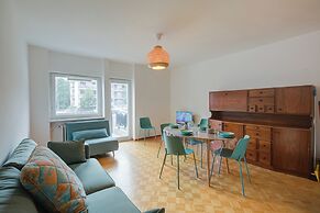 Comfort Tra Fiume E Pini