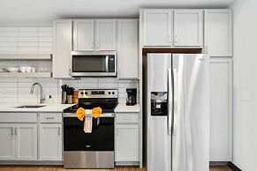 CozySuites at Block20