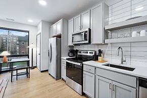 CozySuites at Block20