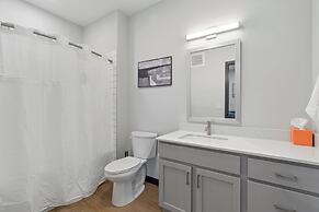 CozySuites at Block20