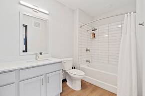 CozySuites at Block20