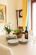 YourHome - Domus Apartment