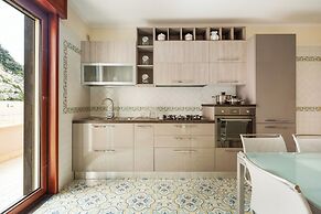 YourHome - Domus Apartment