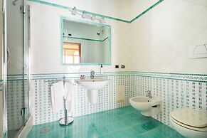 YourHome - Domus Apartment