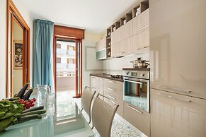 YourHome - Domus Apartment