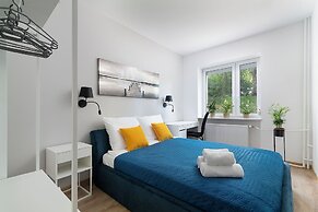 EASY RENT Apartments- KOSMOS
