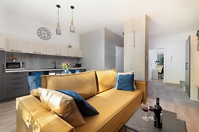 EASY RENT Apartments- KOSMOS