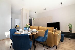EASY RENT Apartments- KOSMOS