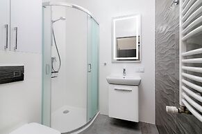 EASY RENT Apartments- KOSMOS