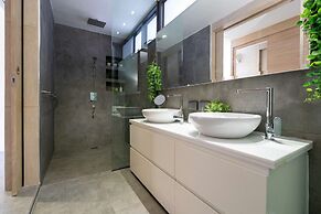 Open Hill View 3BR Natural Park Villa 1