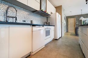 Open Hill View 3BR Natural Park Villa 1