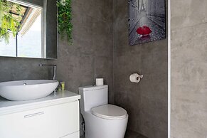 Open Hill View 3BR Natural Park Villa 1