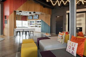 Aloft Sacramento Airport Natomas