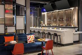 Aloft Sacramento Airport Natomas