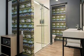 Aloft Sacramento Airport Natomas