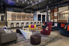 Aloft Sacramento Airport Natomas