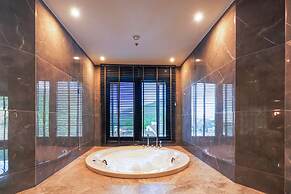 NARVEN WELLNESS & THERMAL HOTEL