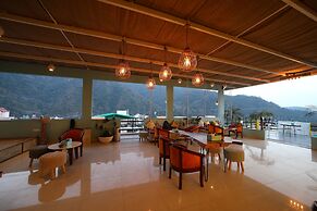 Weekends Forever Max Laxman Jhula