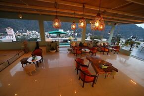 Weekends Forever Max Laxman Jhula