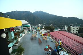 Weekends Forever Max Laxman Jhula
